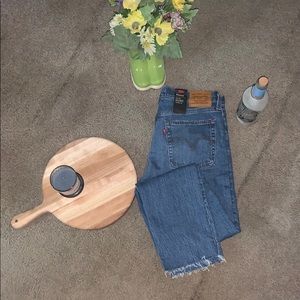 Levi’s premium wedgie jeans